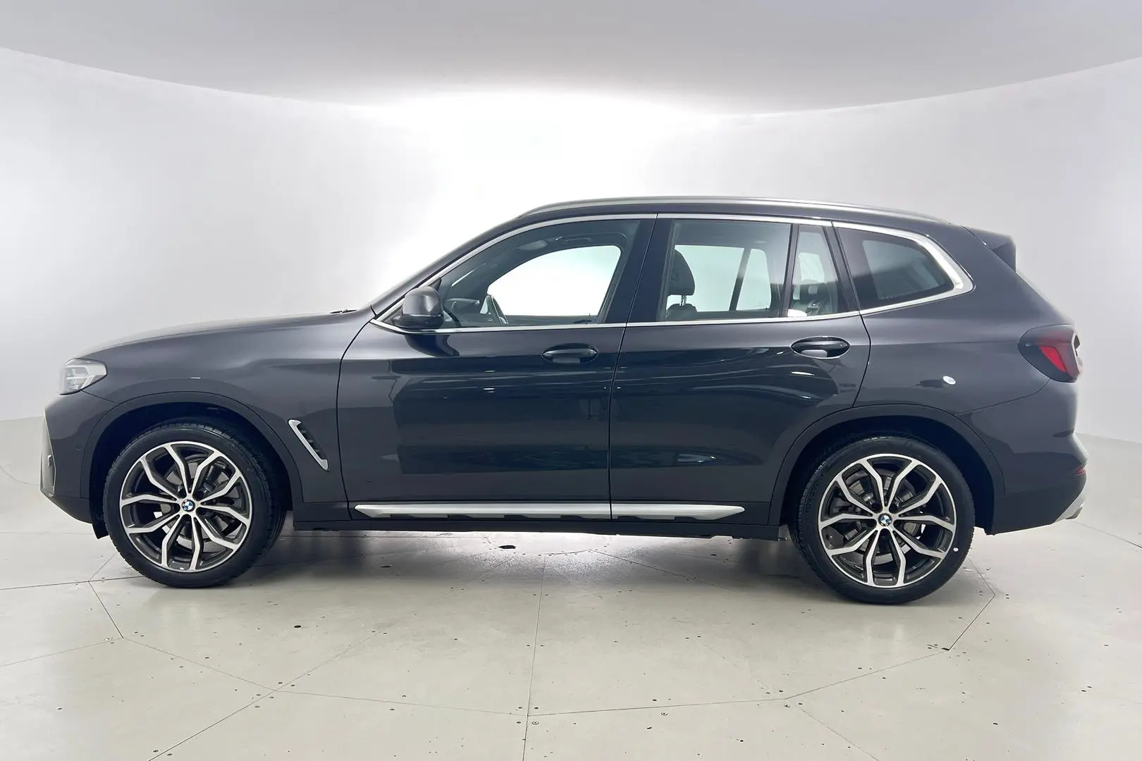 2022 BMW X3 Gallery Image 7
