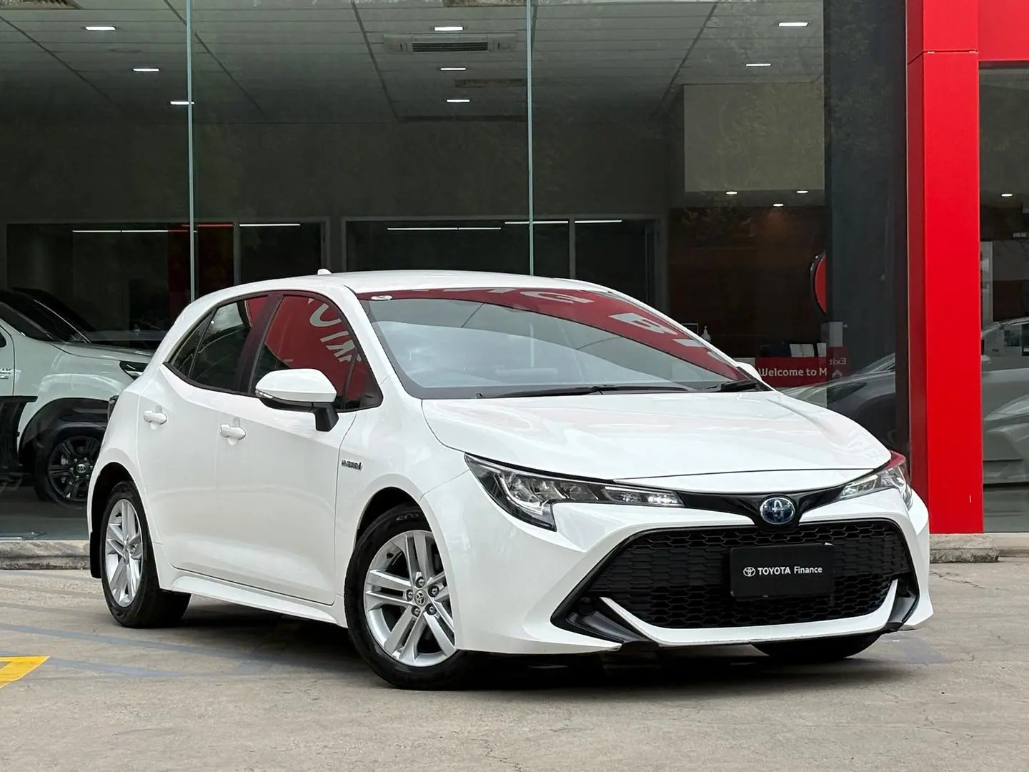 2018 Toyota Corolla Gallery Image 1
