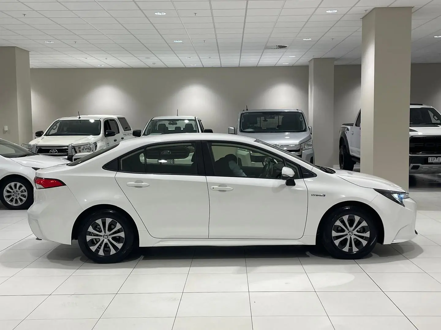 2021 Toyota Corolla Gallery Image 2