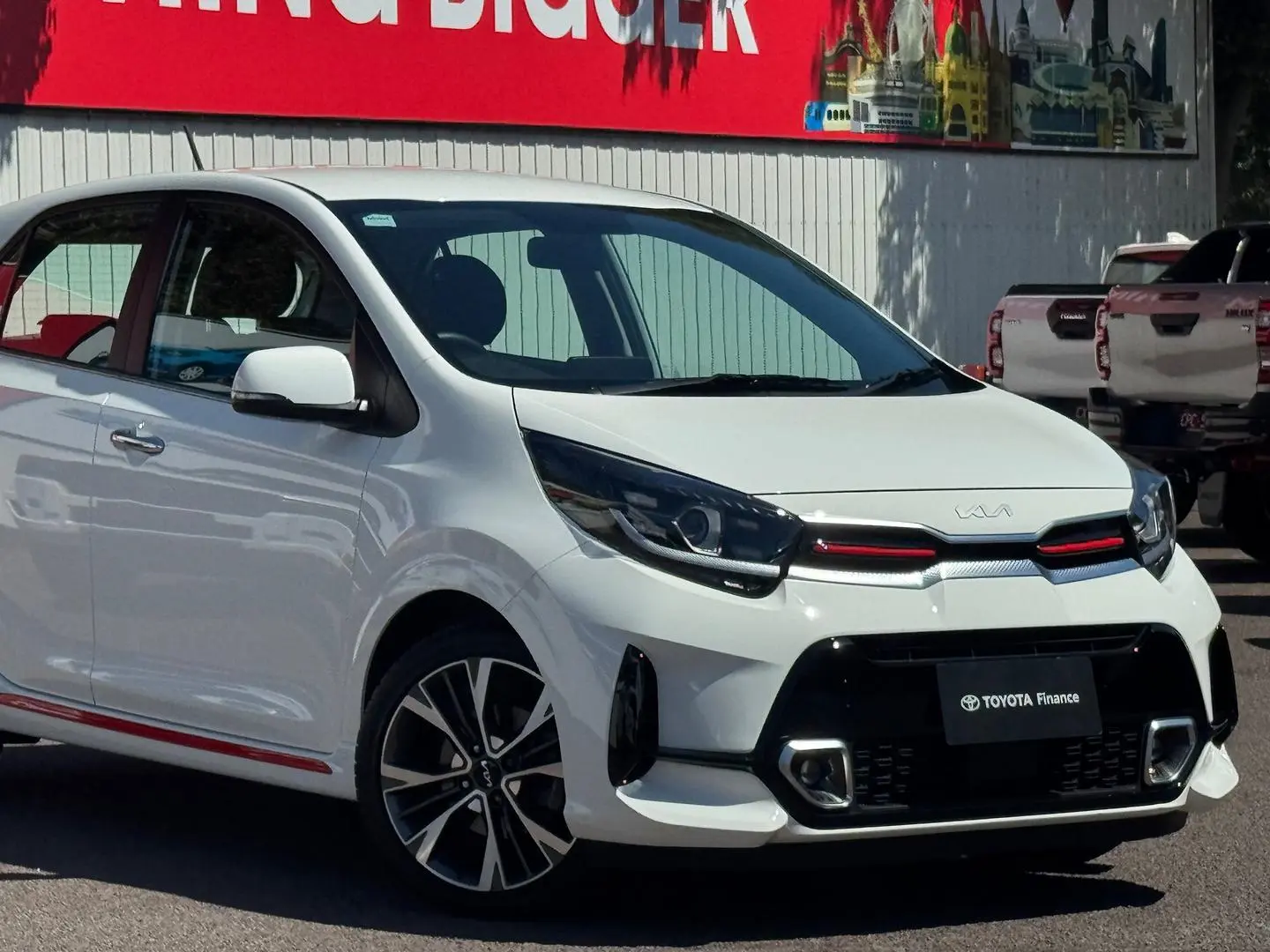 2023 Kia Picanto Gallery Image 2