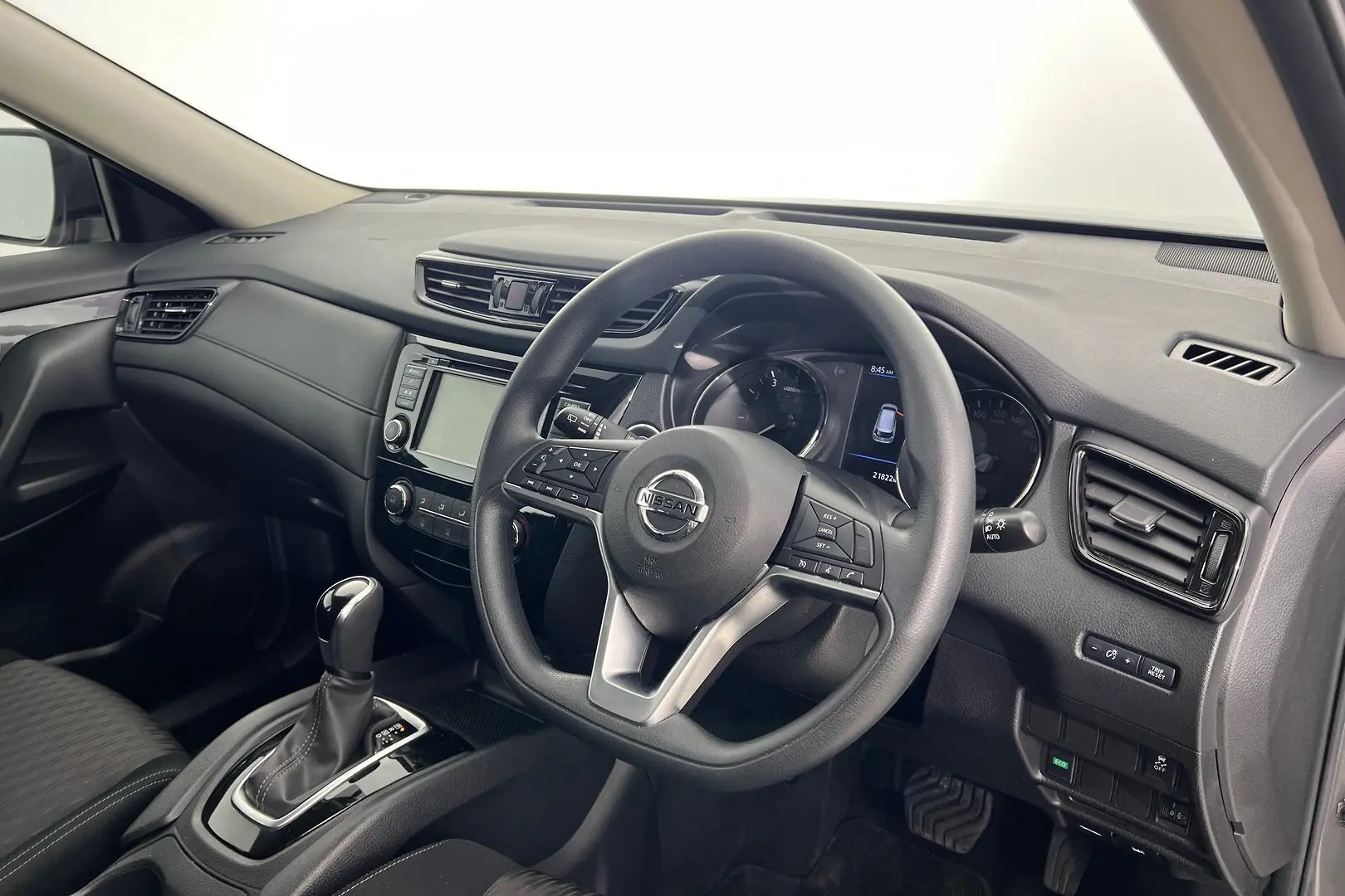 2021 Nissan X-TRAIL Gallery Image 12
