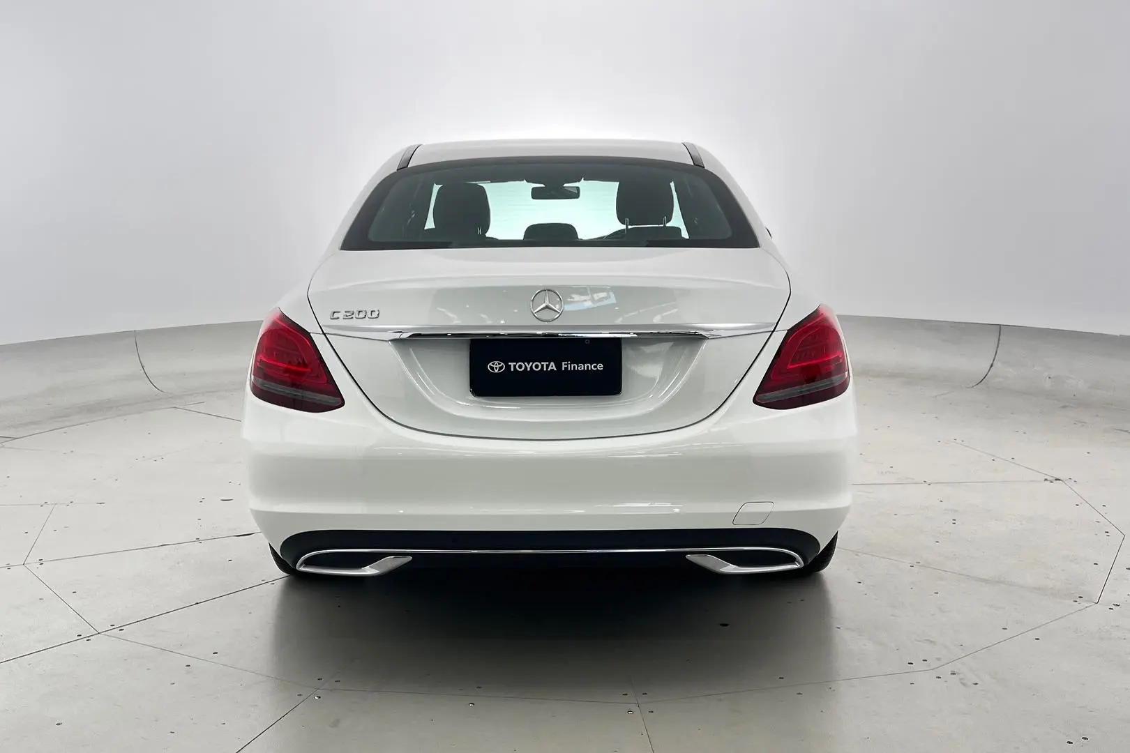 2020 Mercedes-Benz C-Class Gallery Image 6