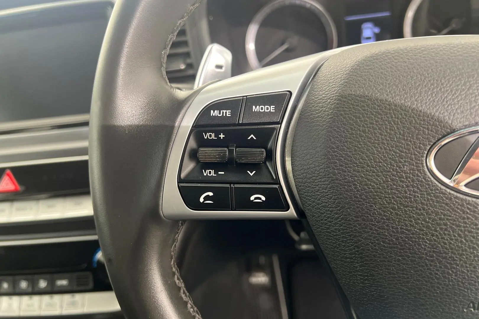 2018 Hyundai Sonata Gallery Image 15