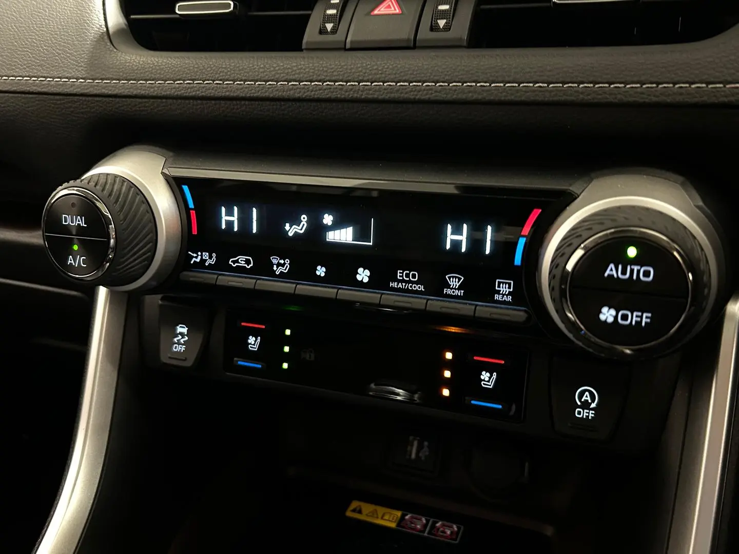 2024 Toyota RAV4 Gallery Image 22