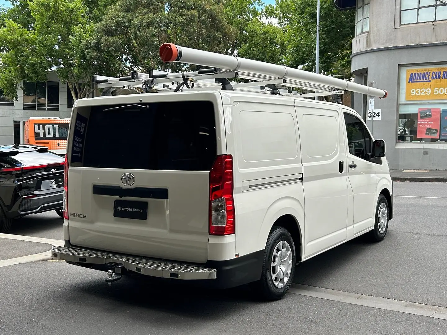 2022 Toyota Hiace Gallery Image 12