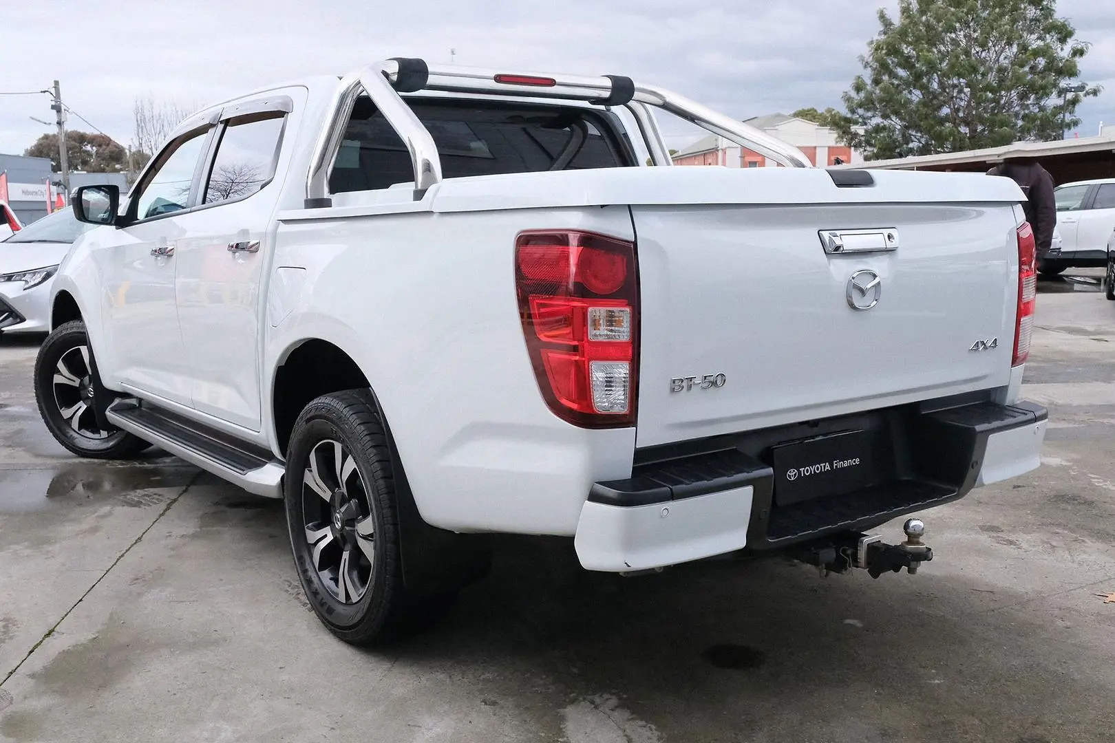 2021 Mazda BT-50 Gallery Image 2