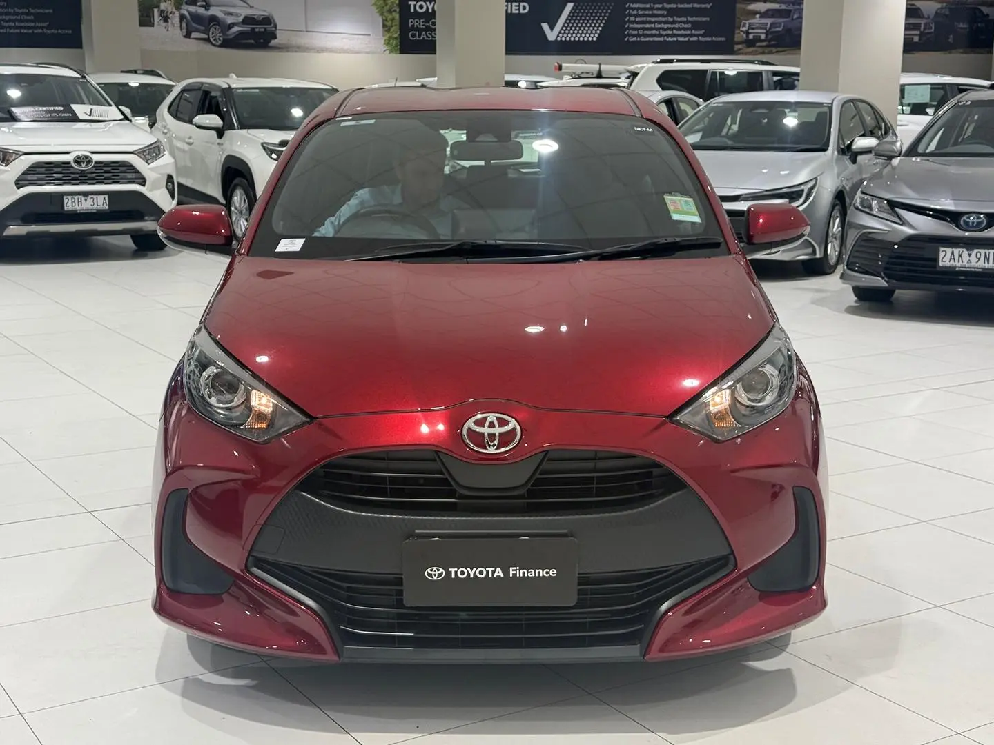 2023 Toyota Yaris Gallery Image 4