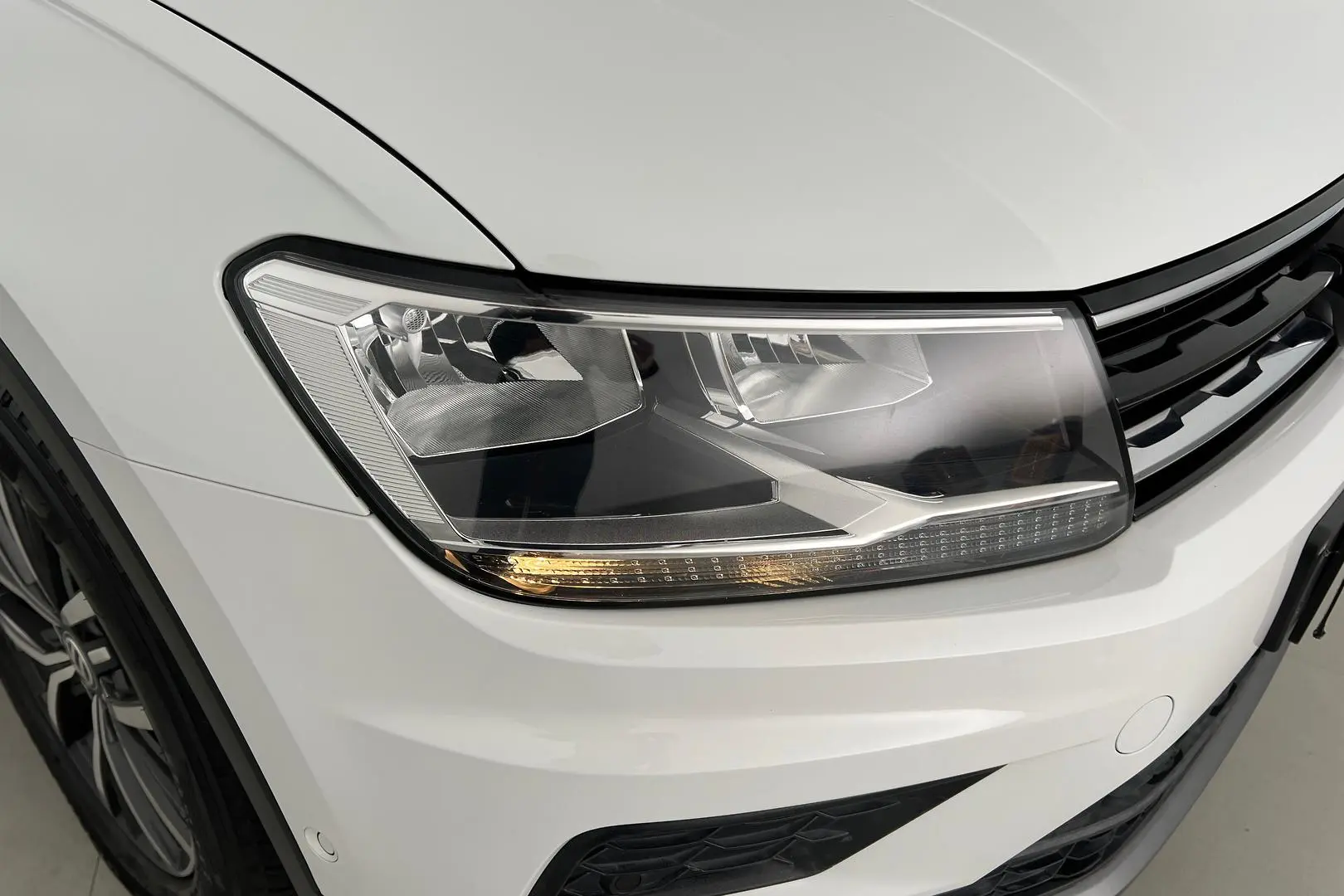 2016 Volkswagen Tiguan Gallery Image 16