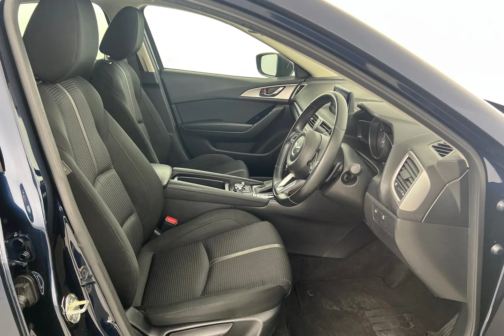 2018 Mazda 3 Gallery Image 13