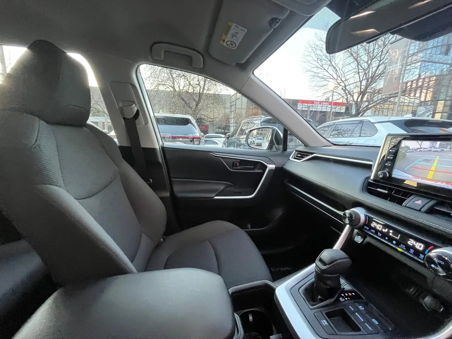 2023 Toyota RAV4 Gallery Image 23