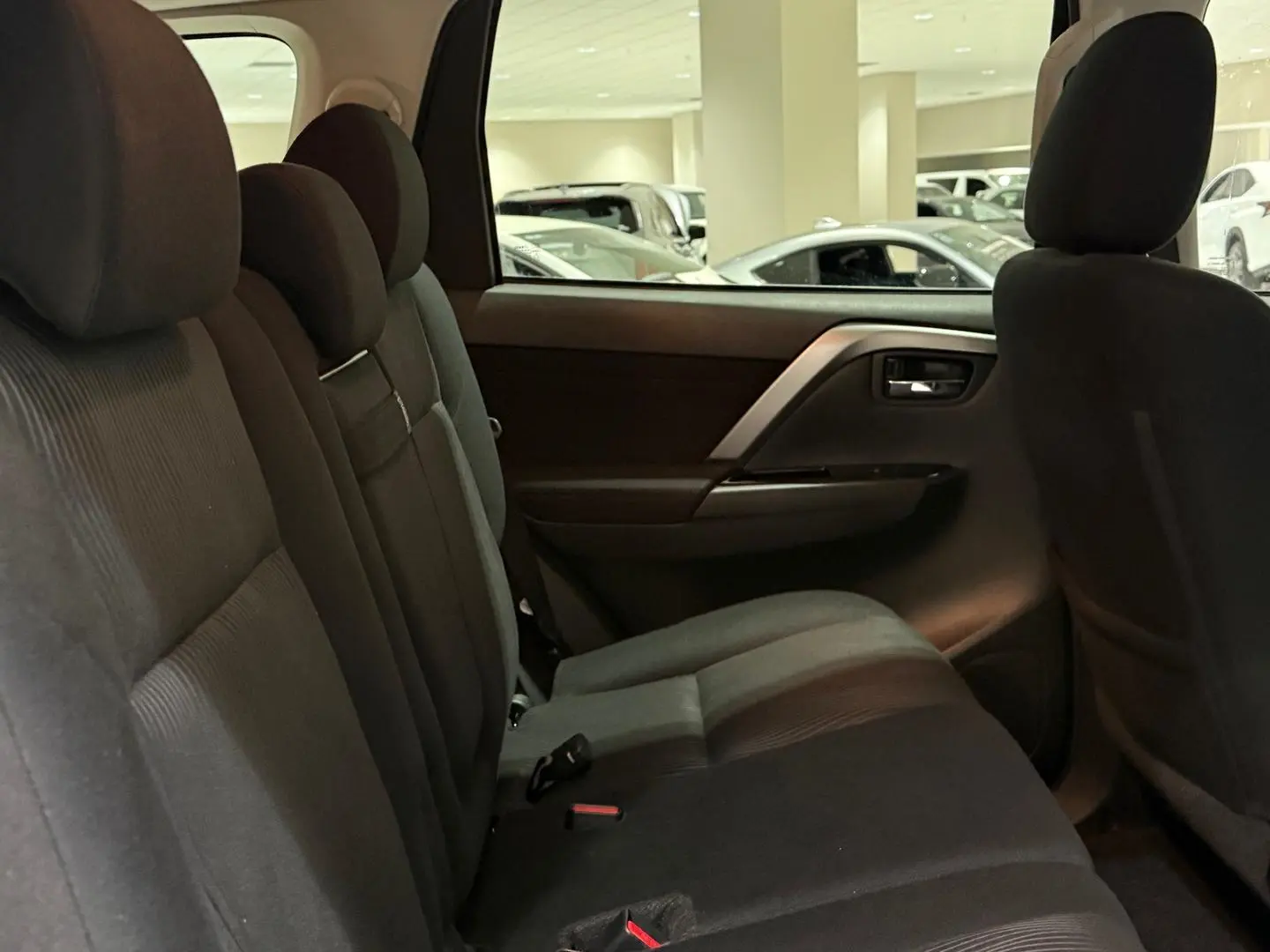 2022 Mitsubishi Pajero Sport Gallery Image 14