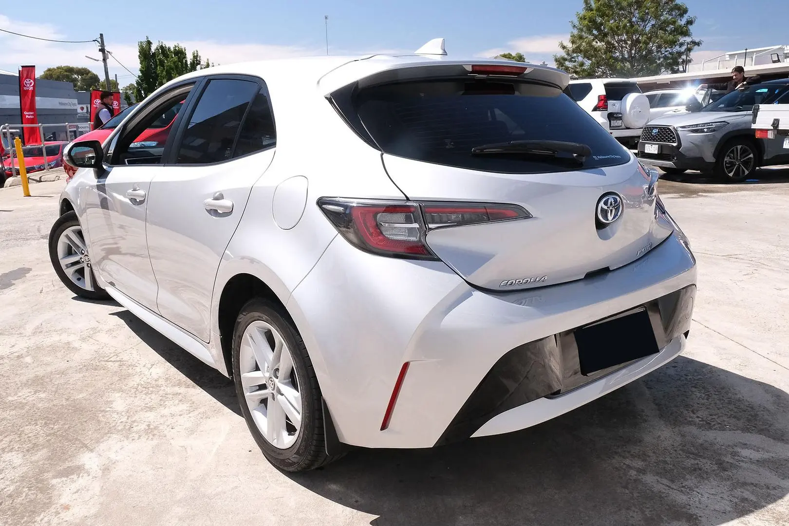 2021 Toyota Corolla Gallery Image 2