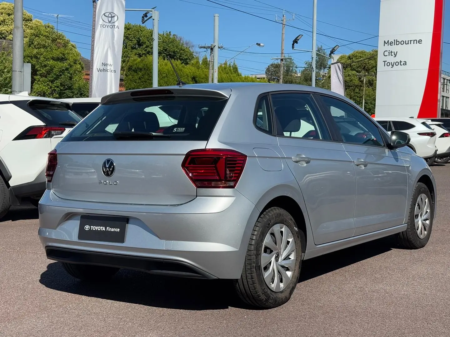 2021 Volkswagen Polo Gallery Image 4