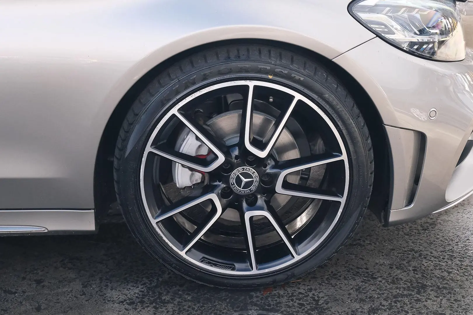 2021 Mercedes-Benz C-Class Gallery Image 6