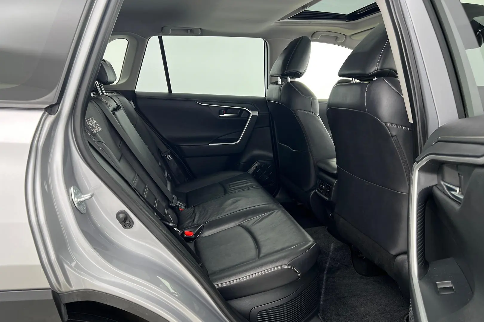 2021 Toyota RAV4 Gallery Image 12