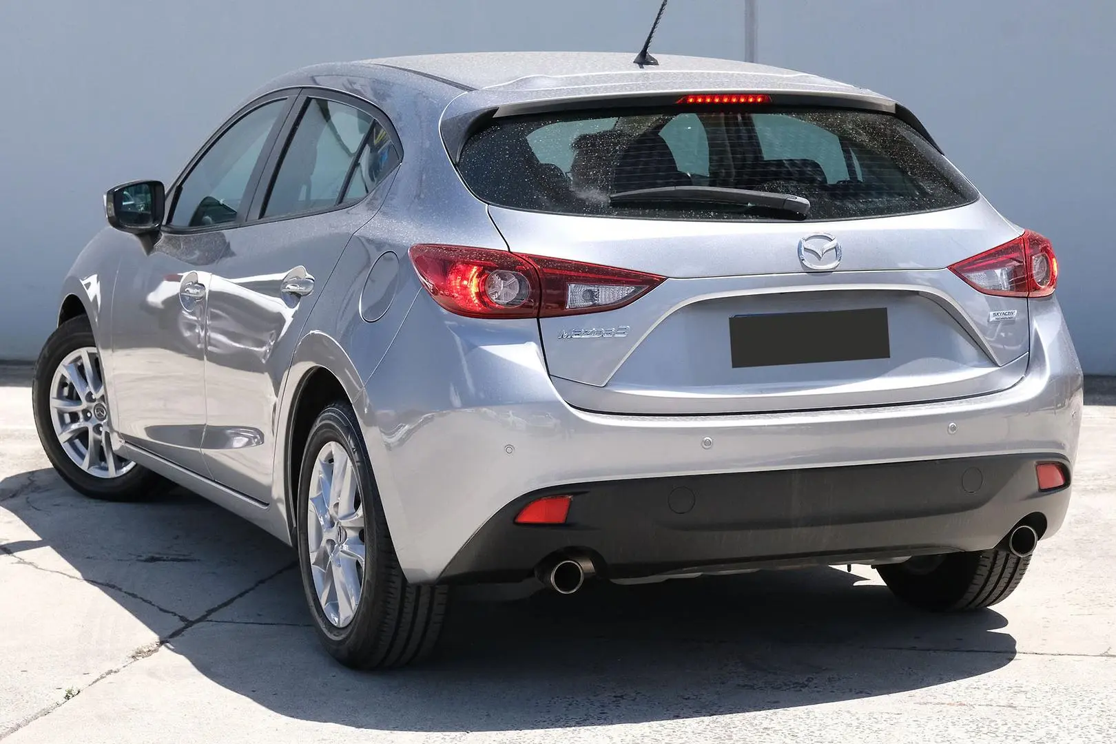 2015 Mazda 3 Gallery Image 2