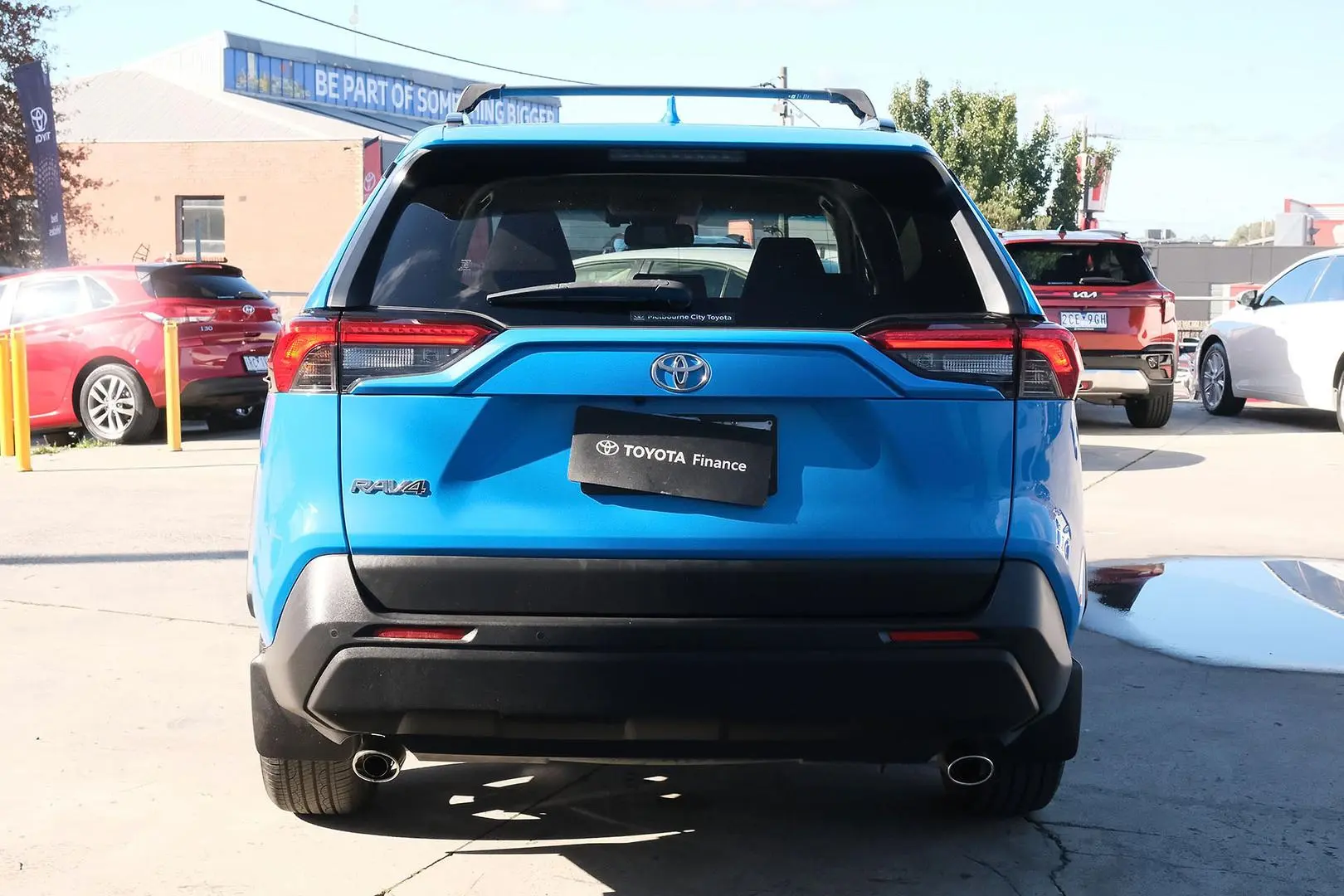 2019 Toyota RAV4 Gallery Image 4