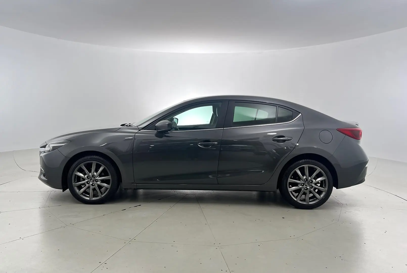 2017 Mazda 3 Gallery Image 8