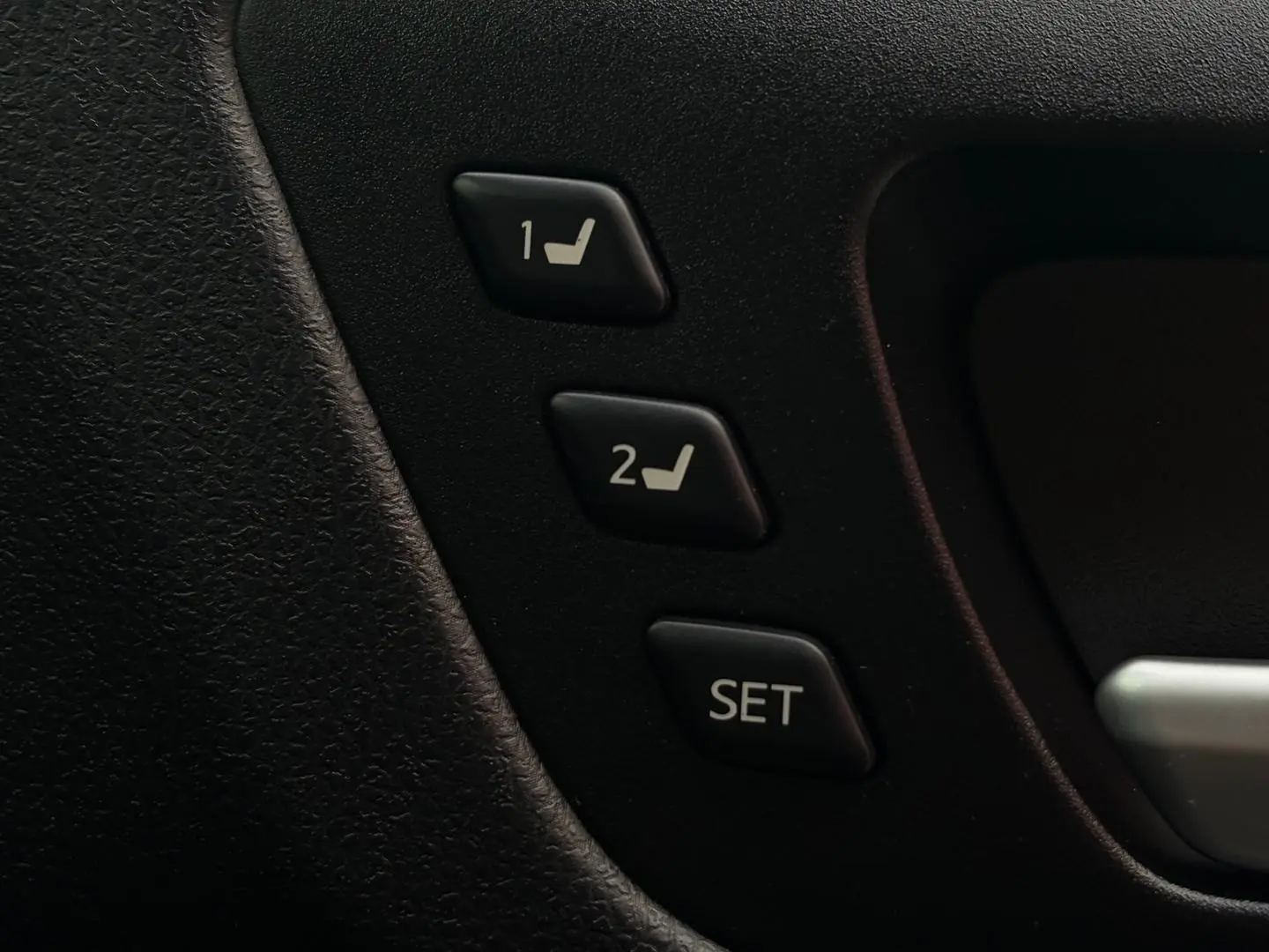 2015 Toyota Kluger Gallery Image 28