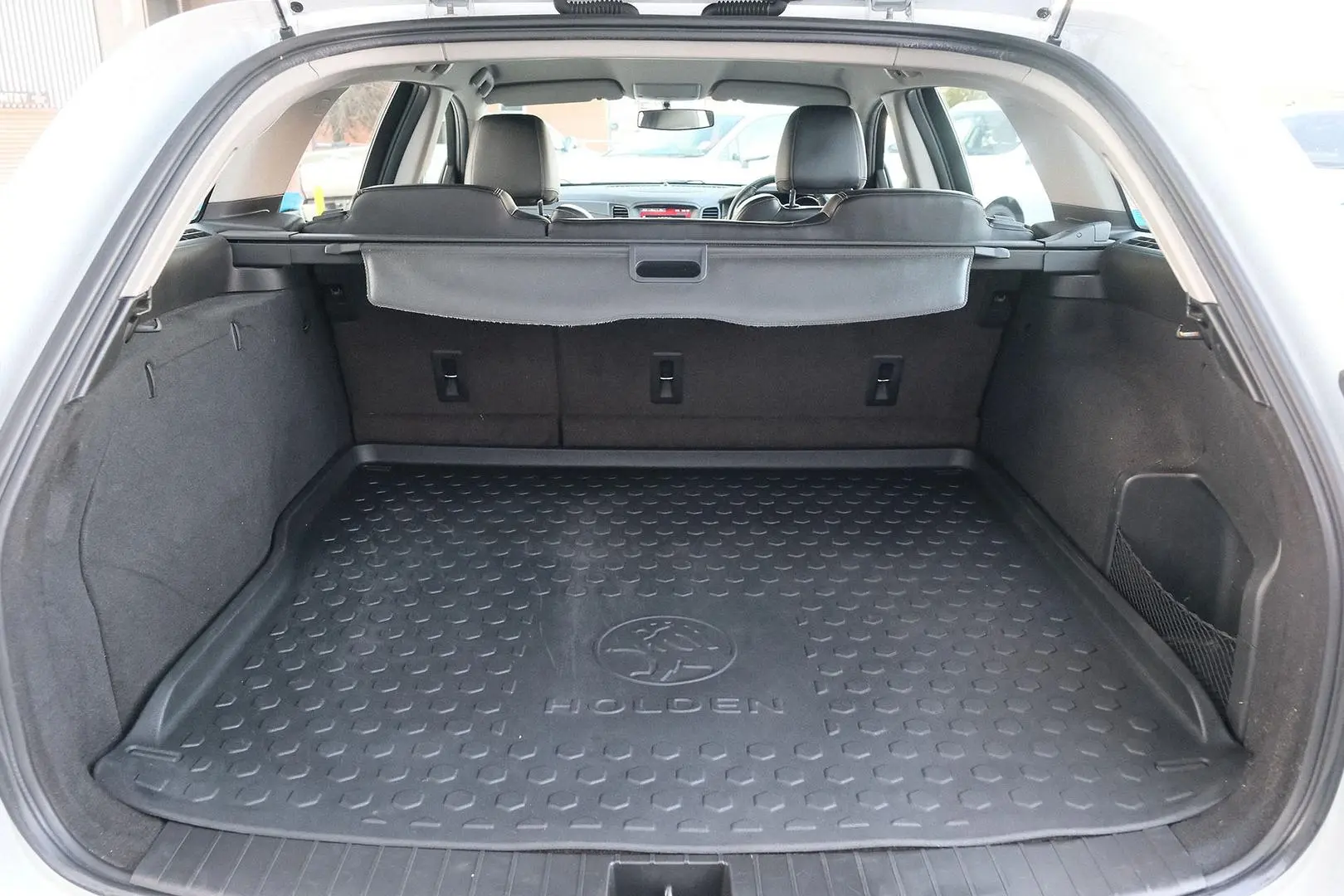 2017 Holden Commodore Gallery Image 11