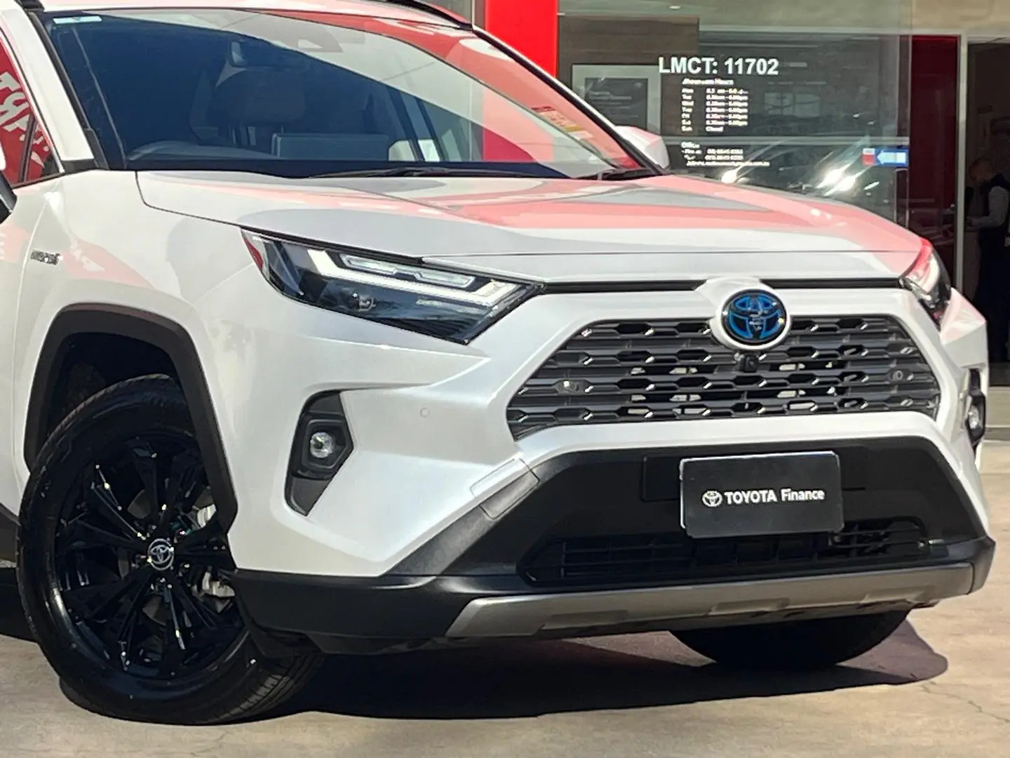 2024 Toyota RAV4 Gallery Image 2
