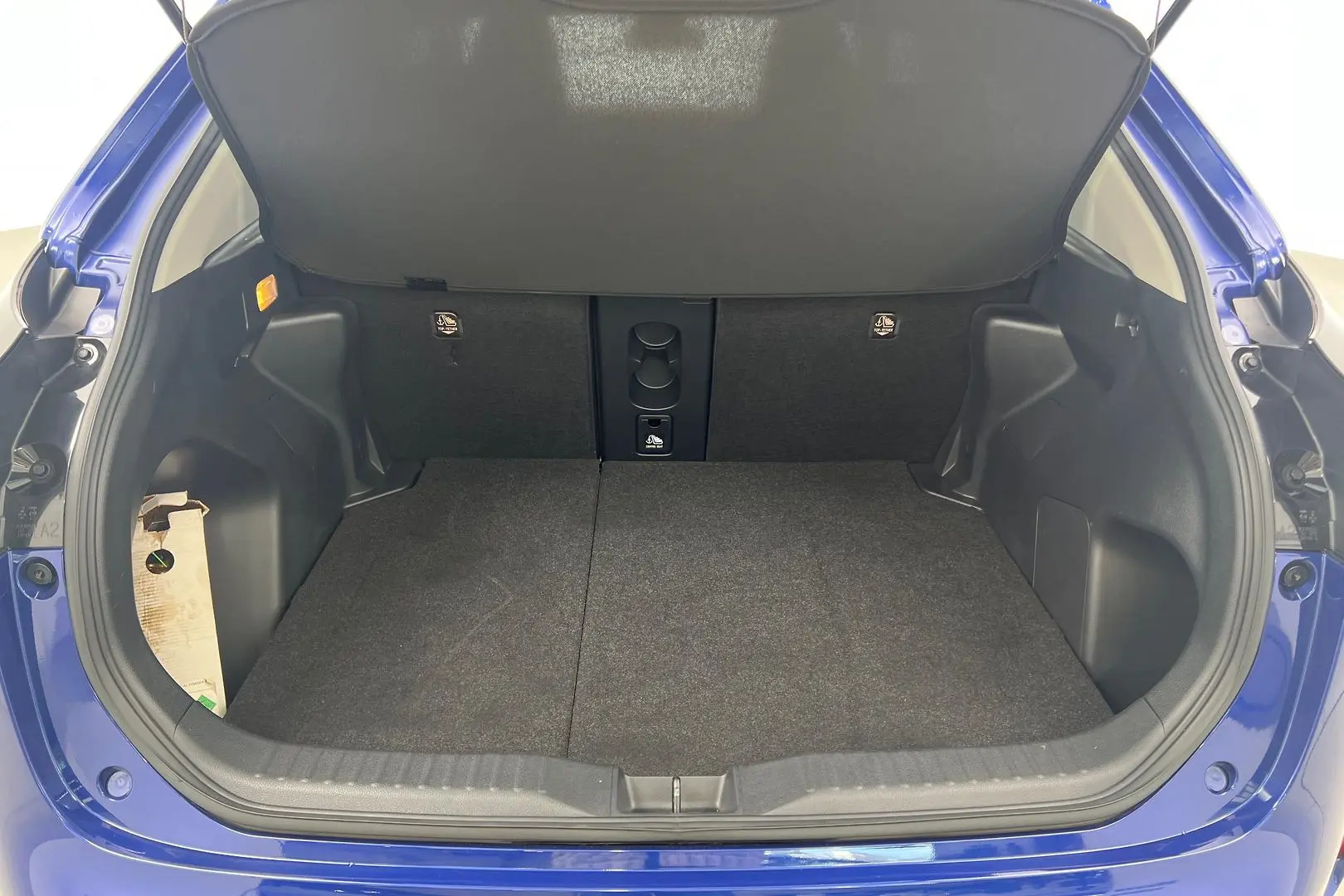 2023 Toyota Yaris Cross Gallery Image 24