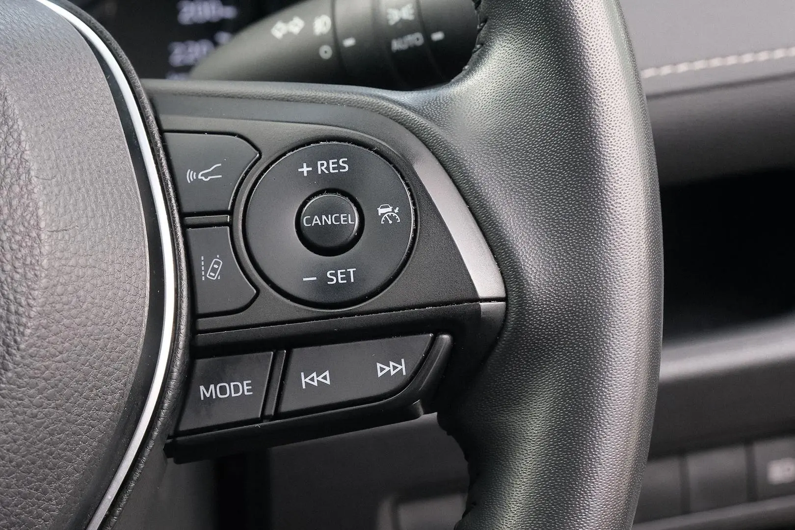 2021 Toyota RAV4 Gallery Image 14