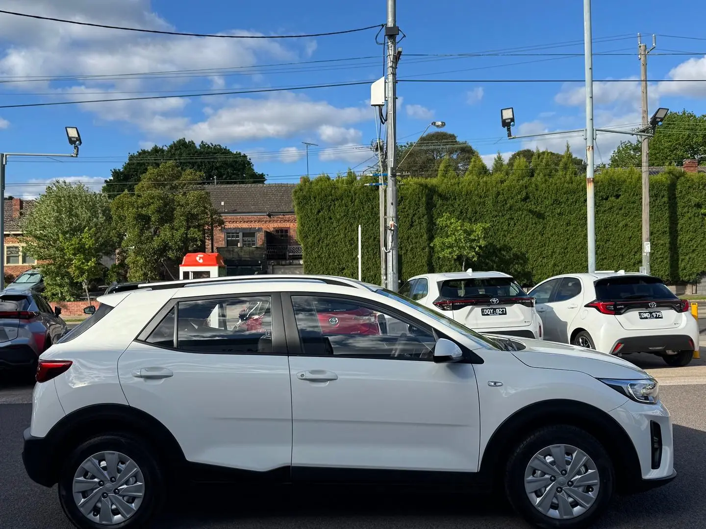 2021 Kia Stonic Gallery Image 3