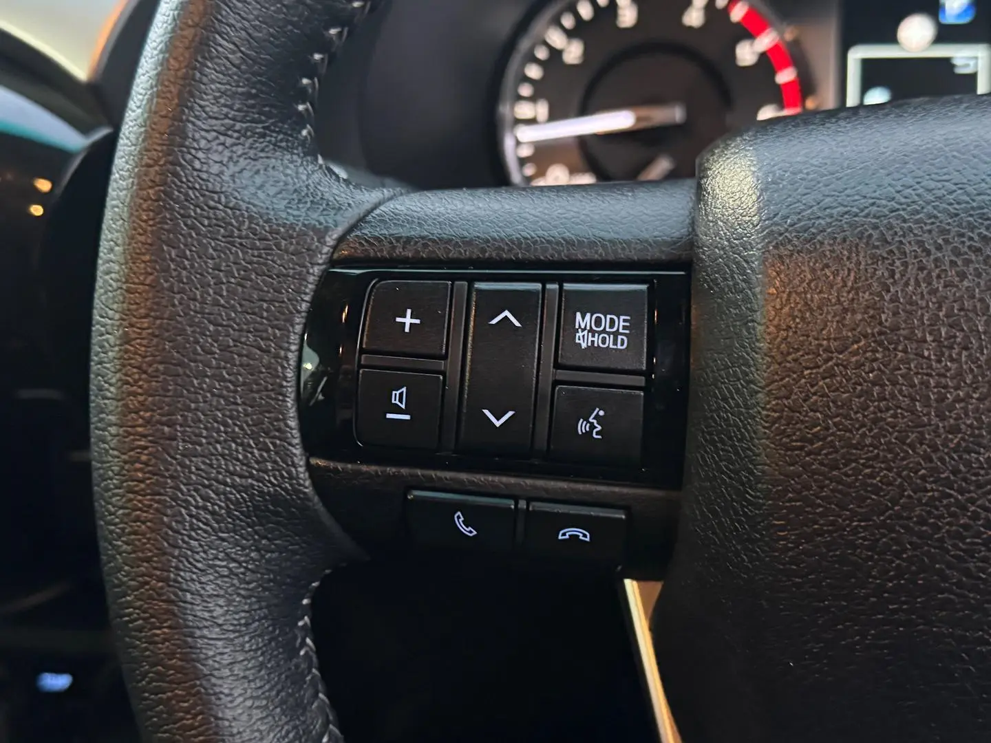 2024 Toyota Hilux Gallery Image 17