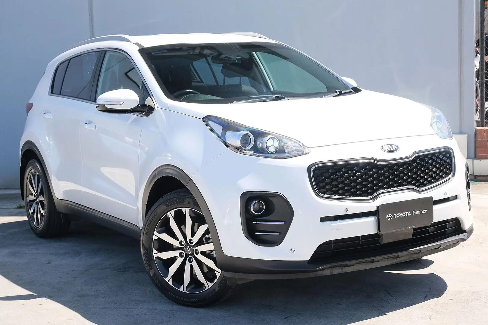 2018 Kia Sportage Gallery Image 1