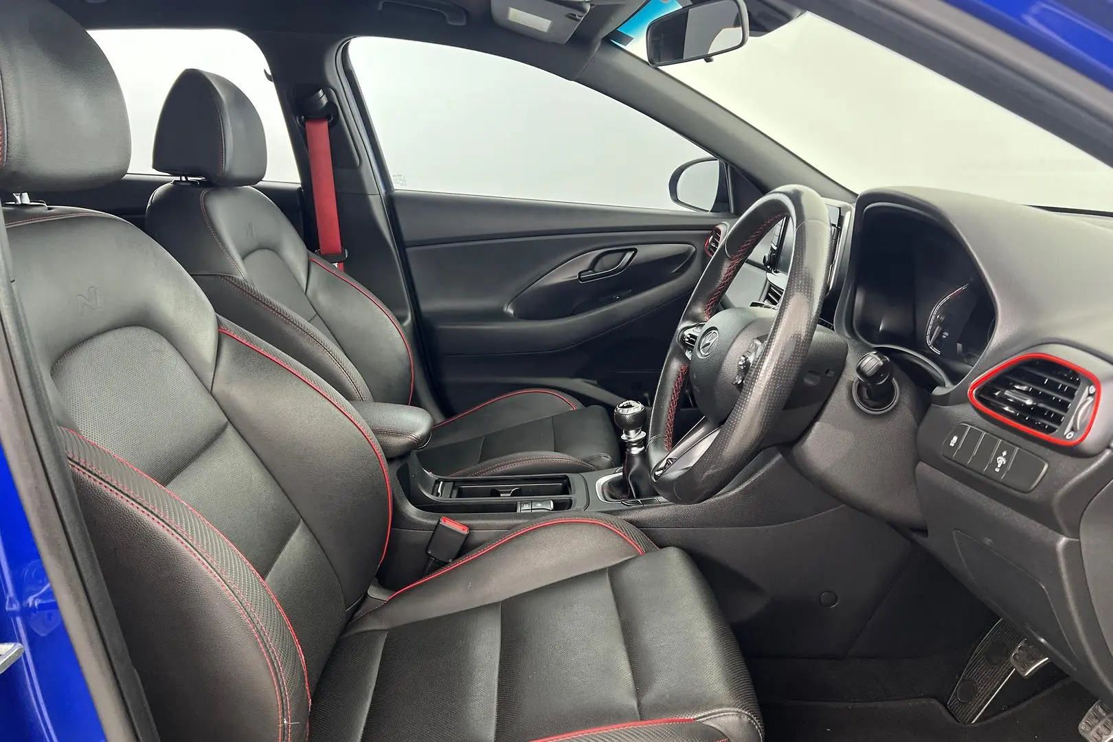 2020 Hyundai i30 Gallery Image 14