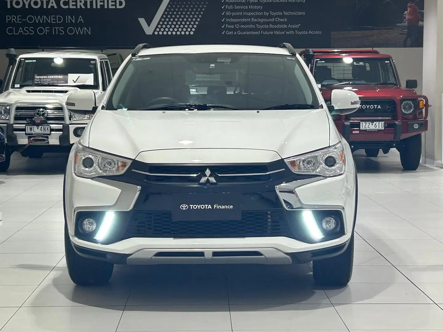 2019 Mitsubishi Asx Gallery Image 4