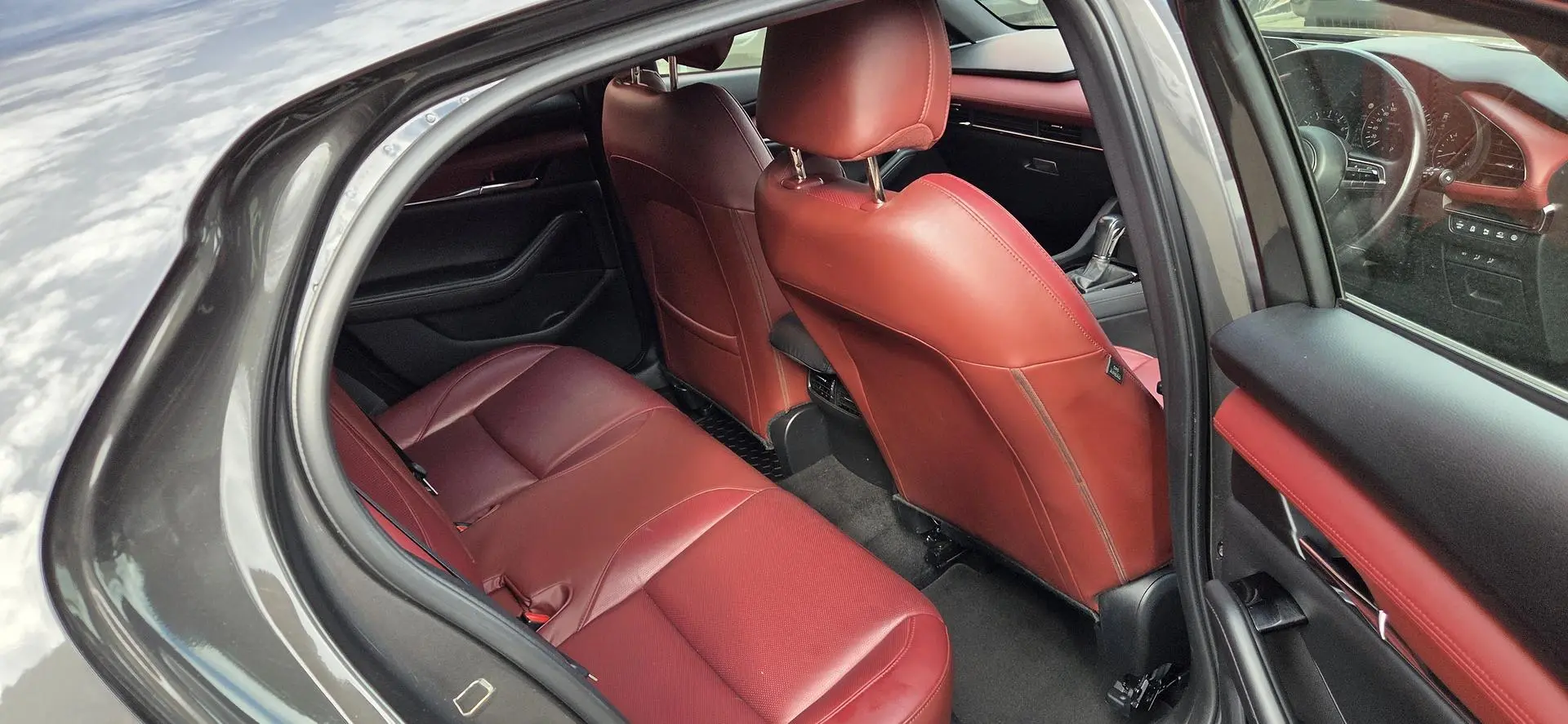 2021 Mazda 3 Gallery Image 30