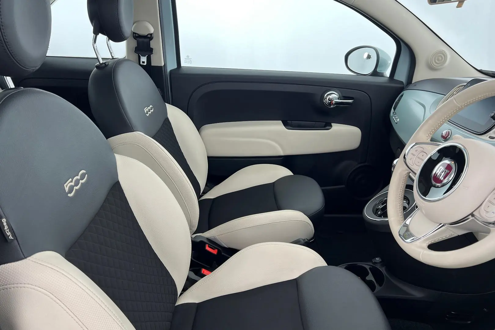 2023 Fiat 500 Gallery Image 10