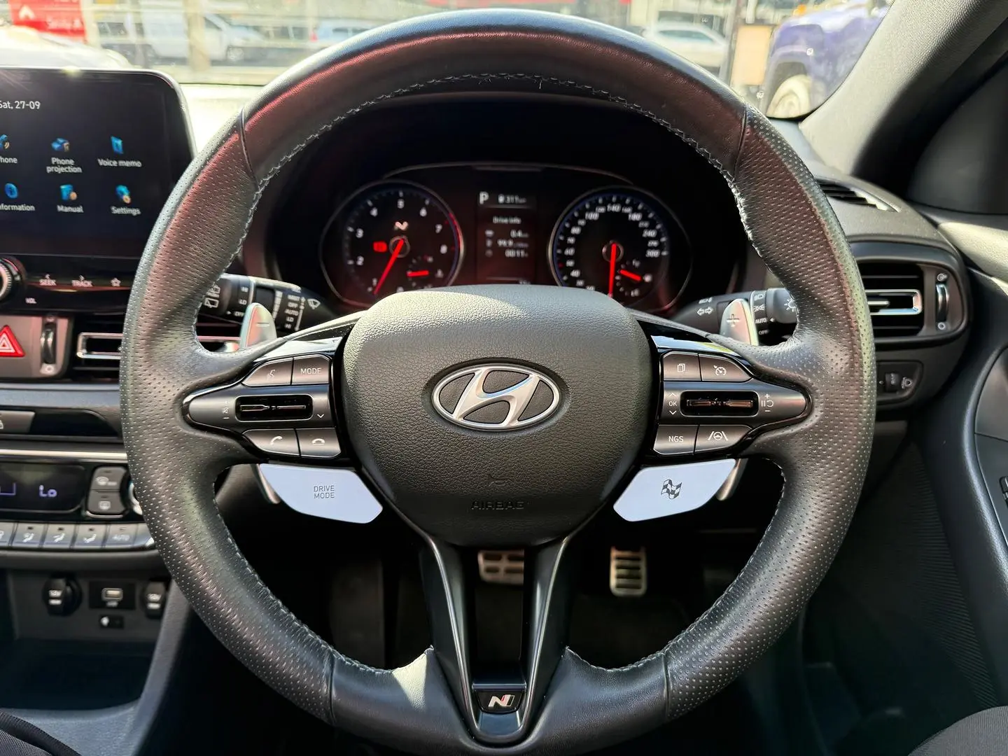 2023 Hyundai i30 Gallery Image 14
