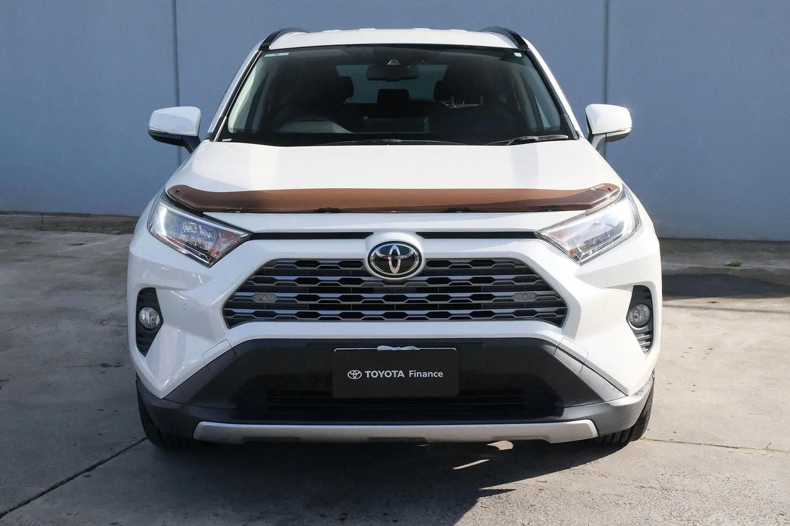 2020 Toyota RAV4 Gallery Image 3