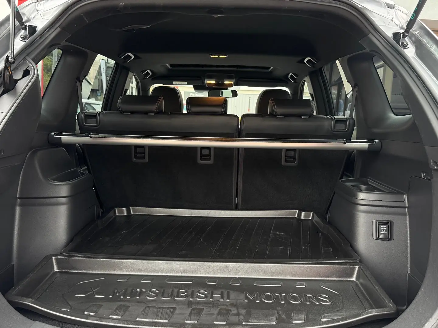 2020 Mitsubishi Outlander Gallery Image 29