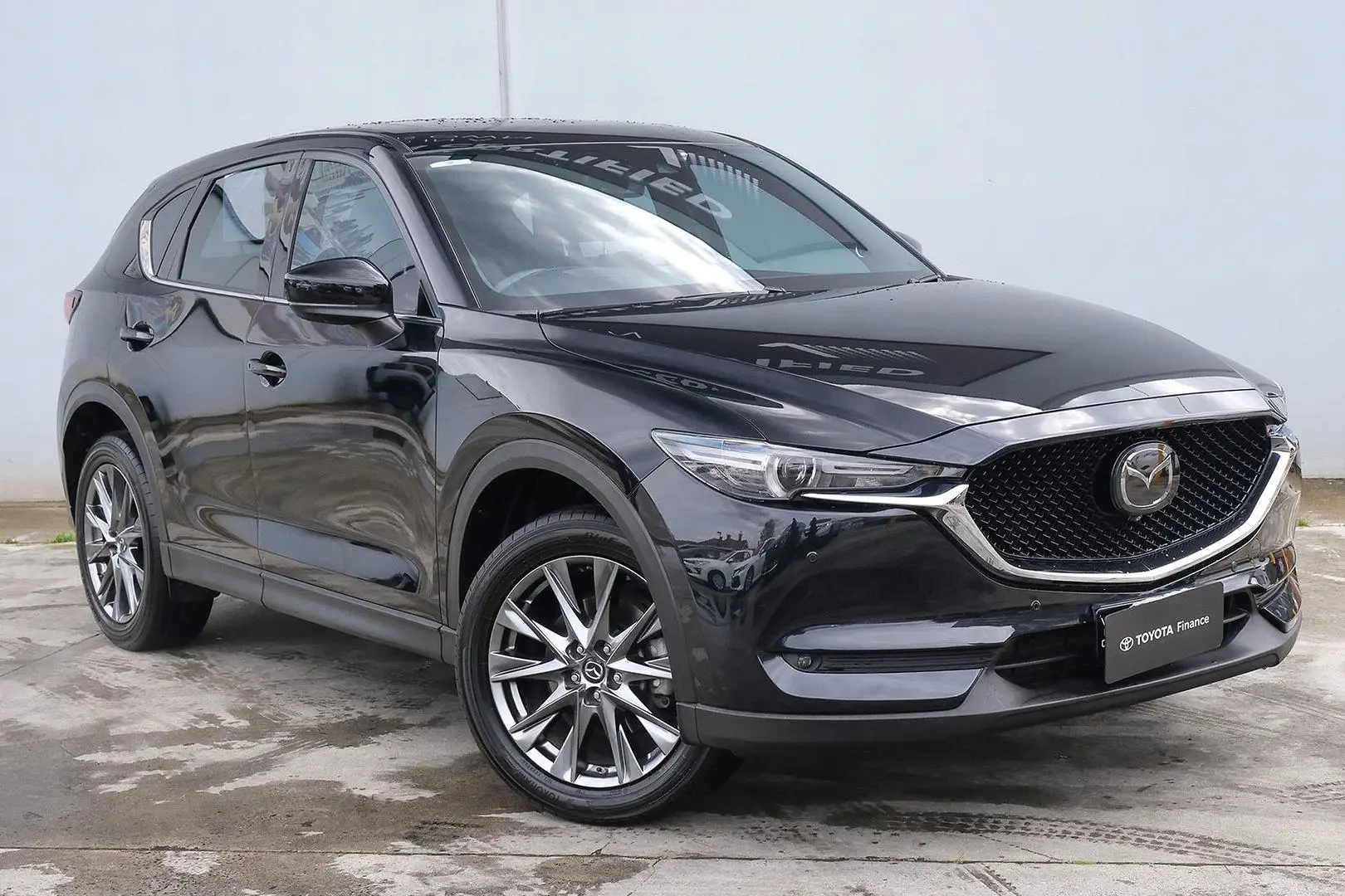 2019 Mazda CX-5 Gallery Image 1