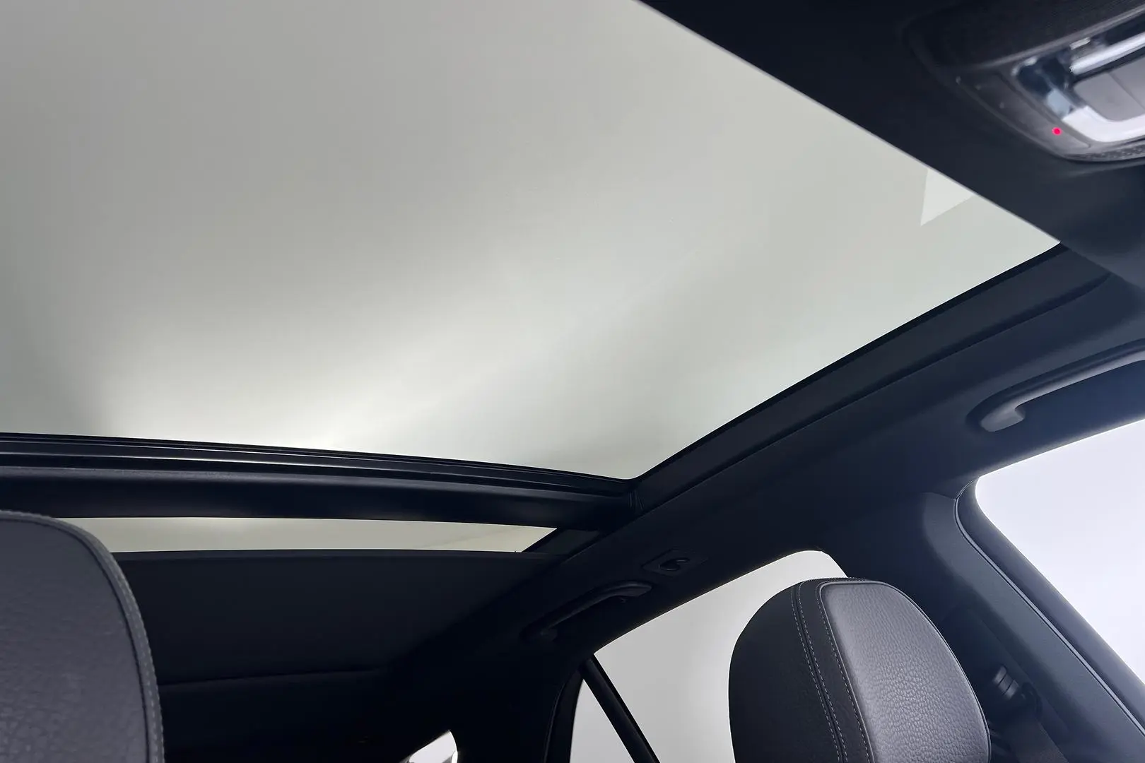 2022 Mercedes-Benz GLE-Class Gallery Image 23
