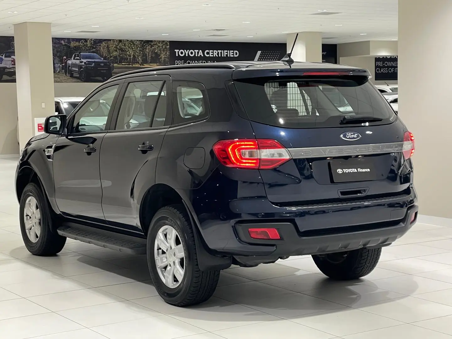 2021 Ford Everest Image 10