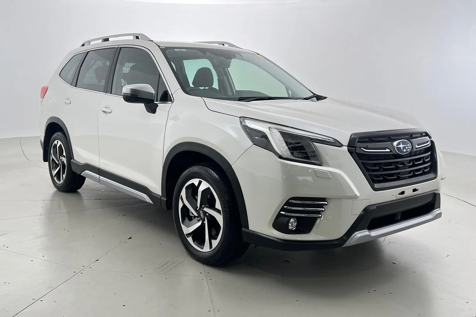 2024 Subaru Forester Gallery Image 1