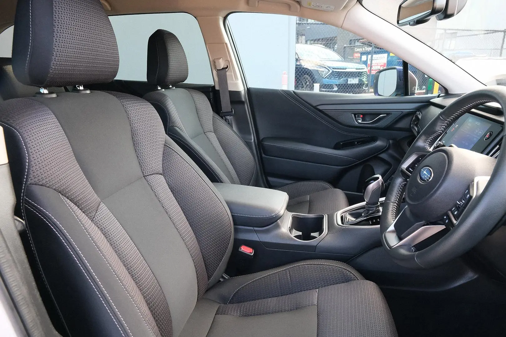 2022 Subaru Outback Gallery Image 13