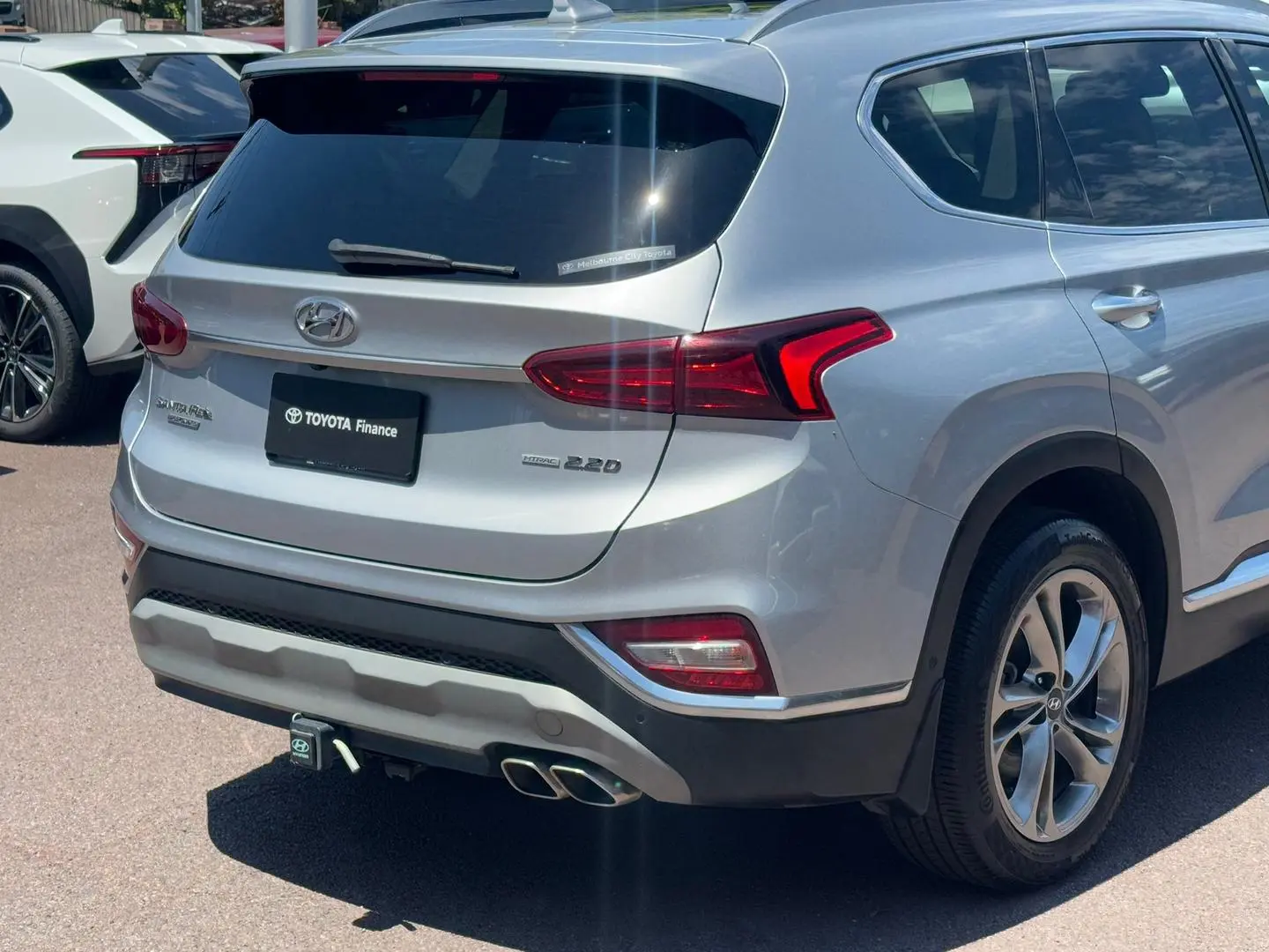 2019 Hyundai Santa Fe Gallery Image 5