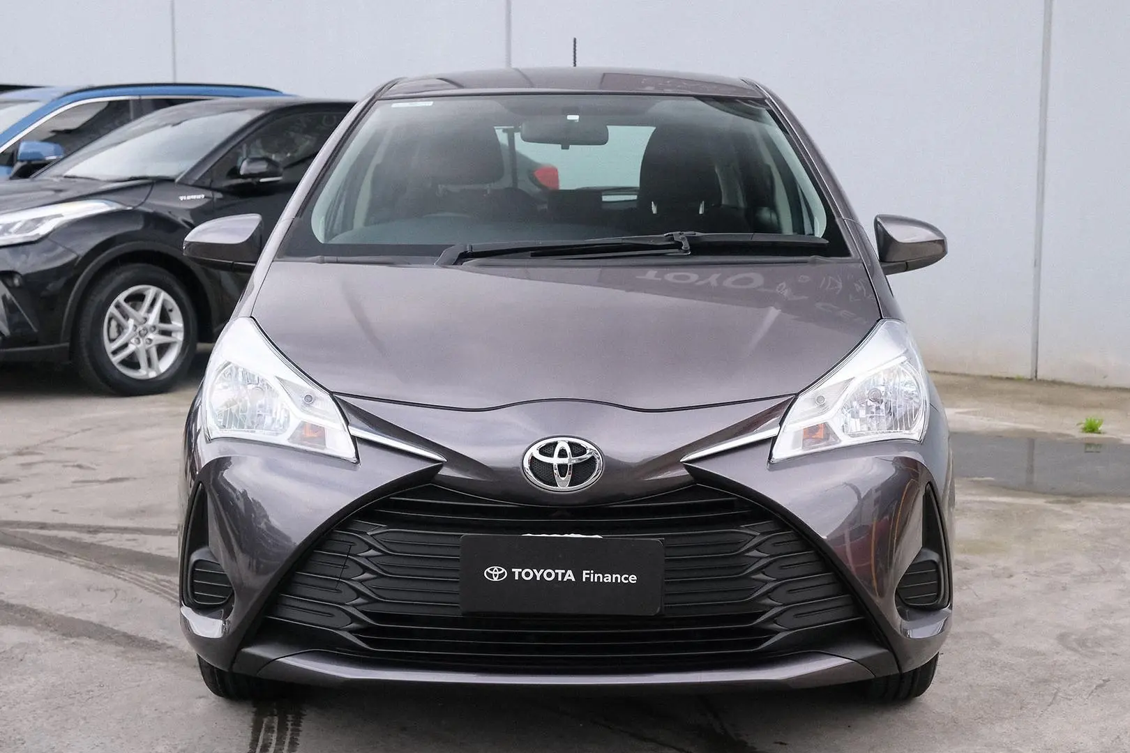 2019 Toyota Yaris Gallery Image 3