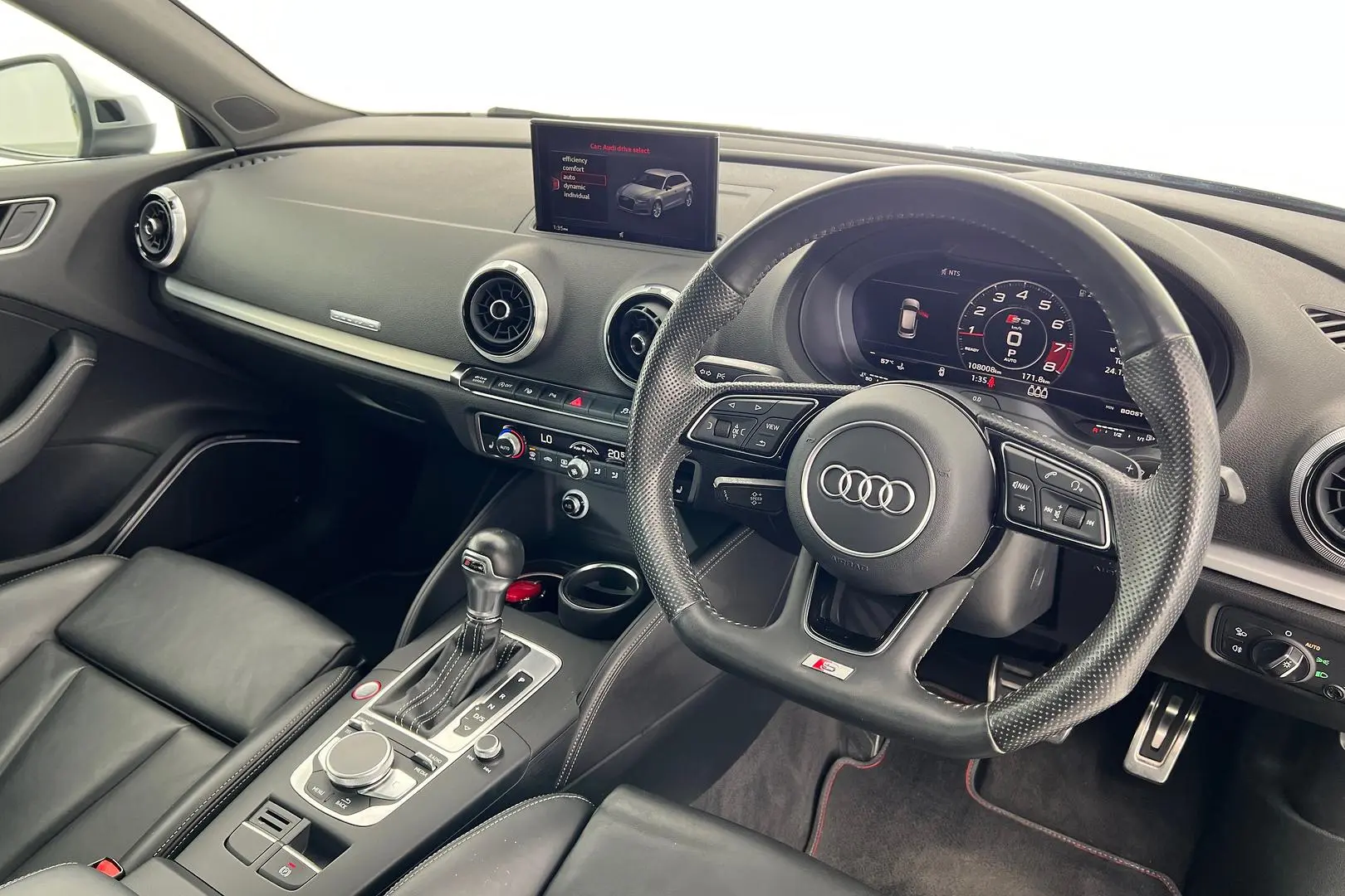 2018 Audi S3 Gallery Image 3