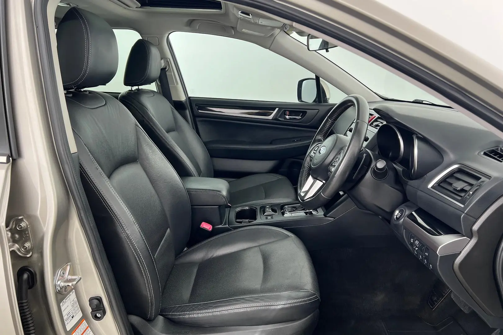 2015 Subaru Outback Gallery Image 11