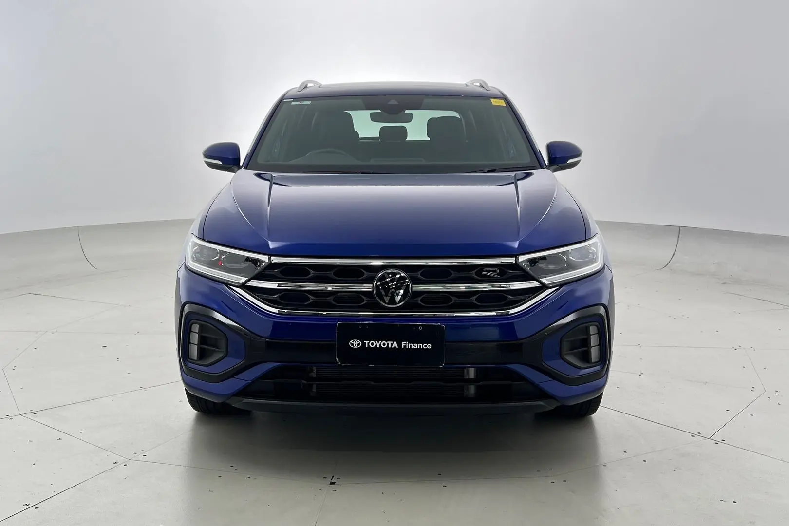 2023 Volkswagen T-Roc Gallery Image 10