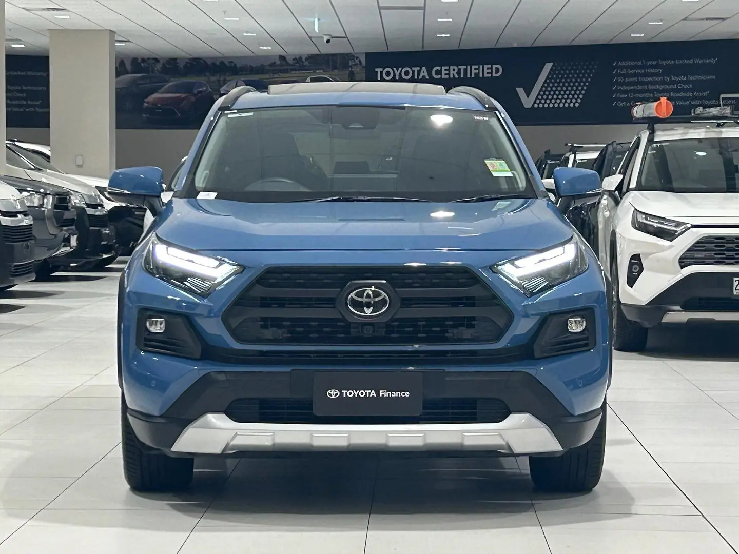 2024 Toyota RAV4 Gallery Image 3