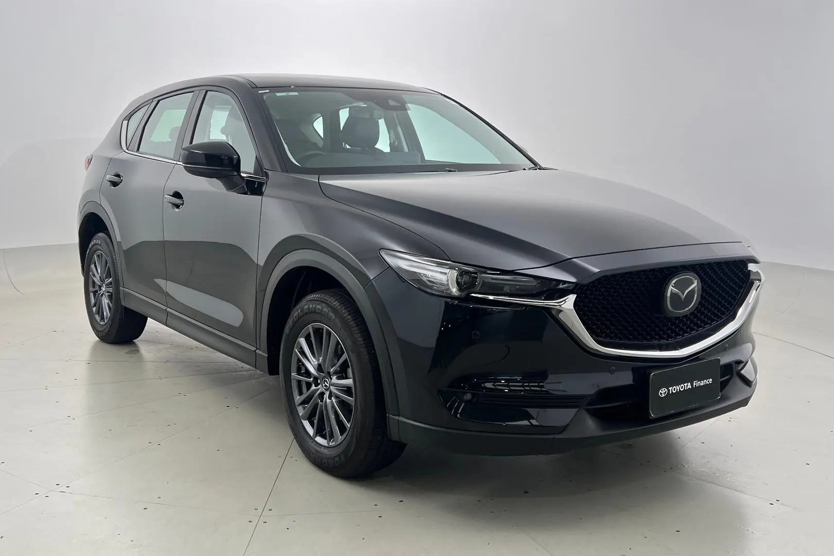 2020 Mazda CX-5 Gallery Image 1