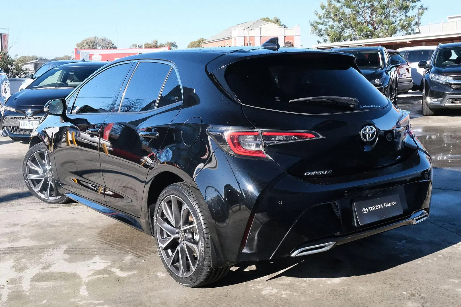 2021 Toyota Corolla Gallery Image 2